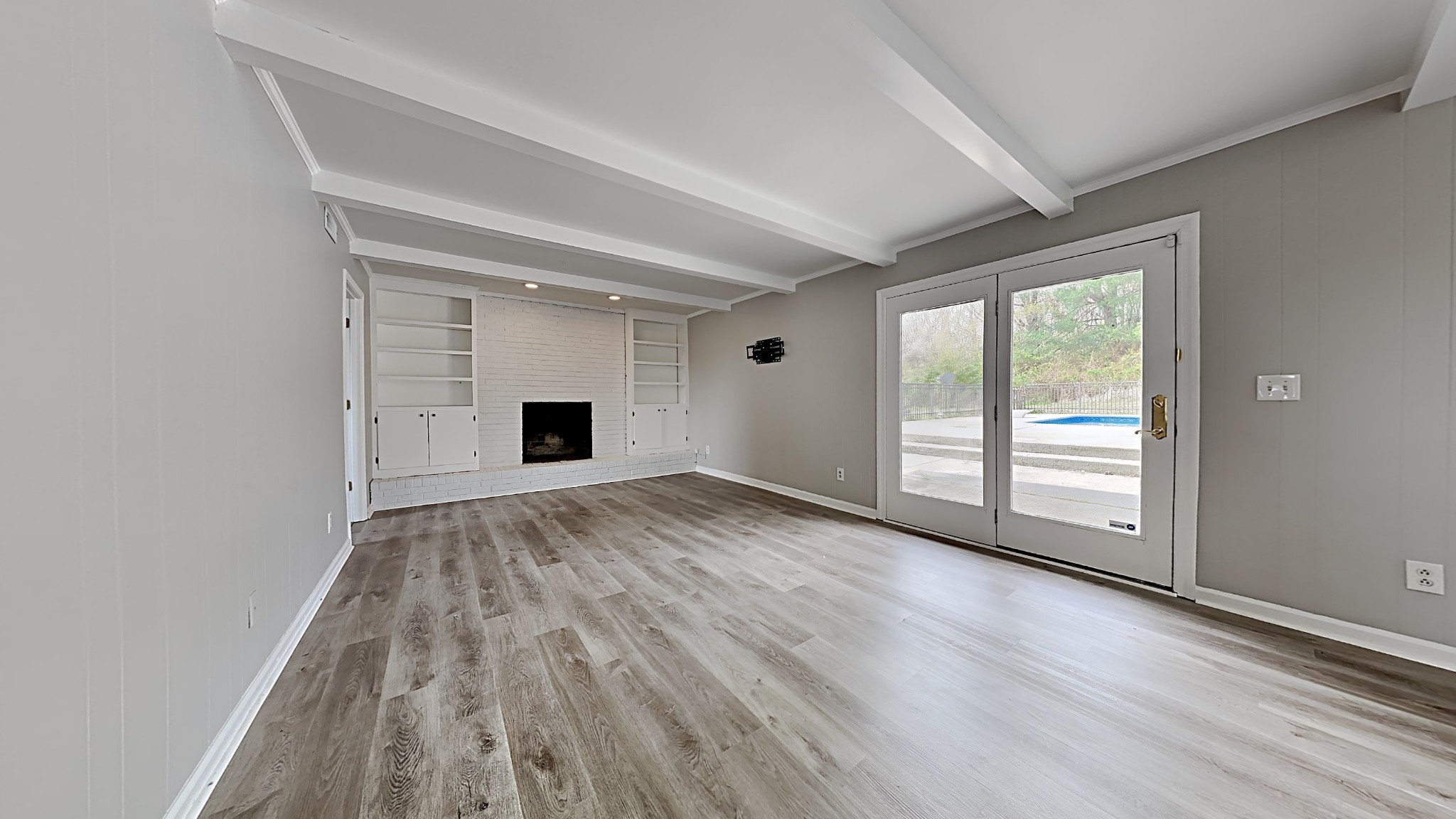 3549 Forest Park Road Springfield, TN 37172 - Photo 12 of 27 a view of empty room with wooden floor and fan