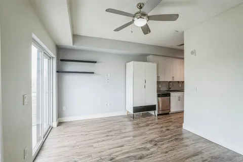 $120,000 | 6444 Burnet Road, Unit 305, Austin, TX 78757