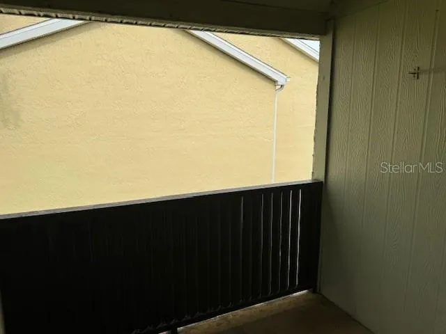 a view of entryway front of house