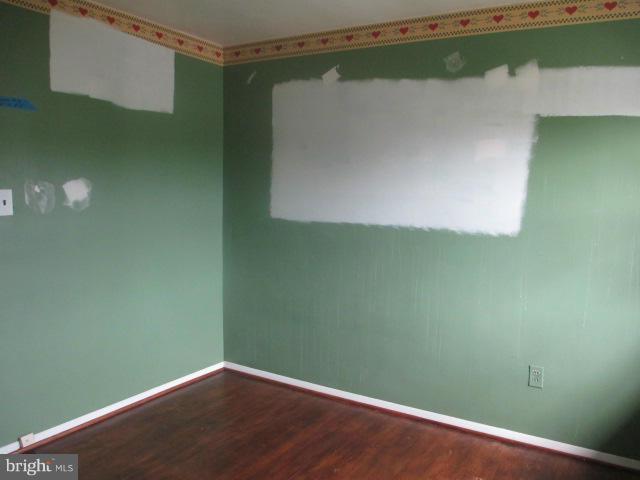 9004 Lodi Road Baltimore, MD 21236 - Photo 5 of 8 Bedroom