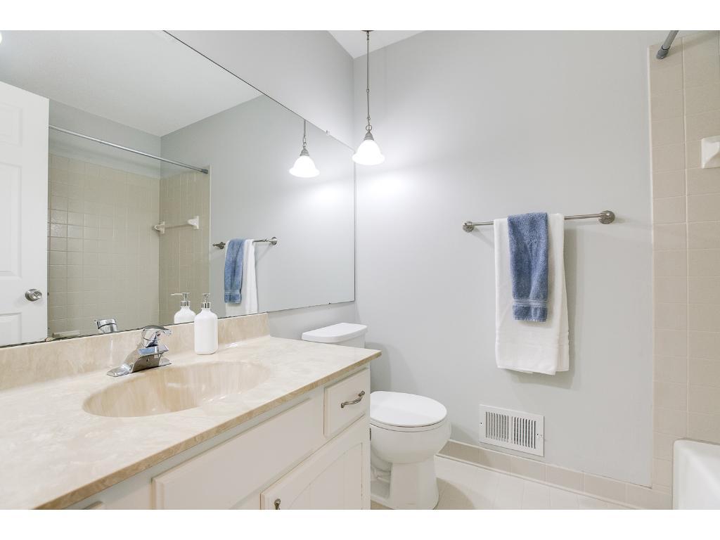 9405 Franlo Road Eden Prairie, MN 55347 - Photo 15 of 24