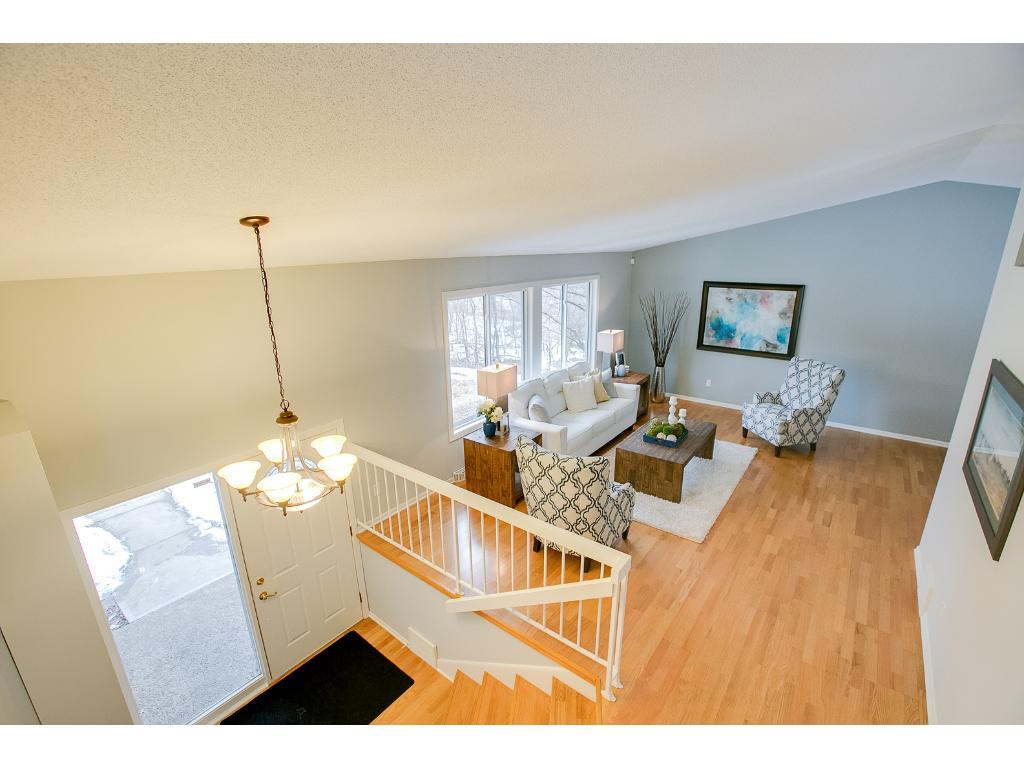 9405 Franlo Road Eden Prairie, MN 55347 - Photo 4 of 24