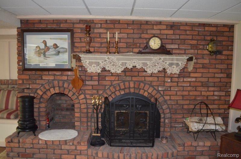 4701 Richardson Road Howell, MI 48843 - Photo 23 of 40 Richardson 004.jpg