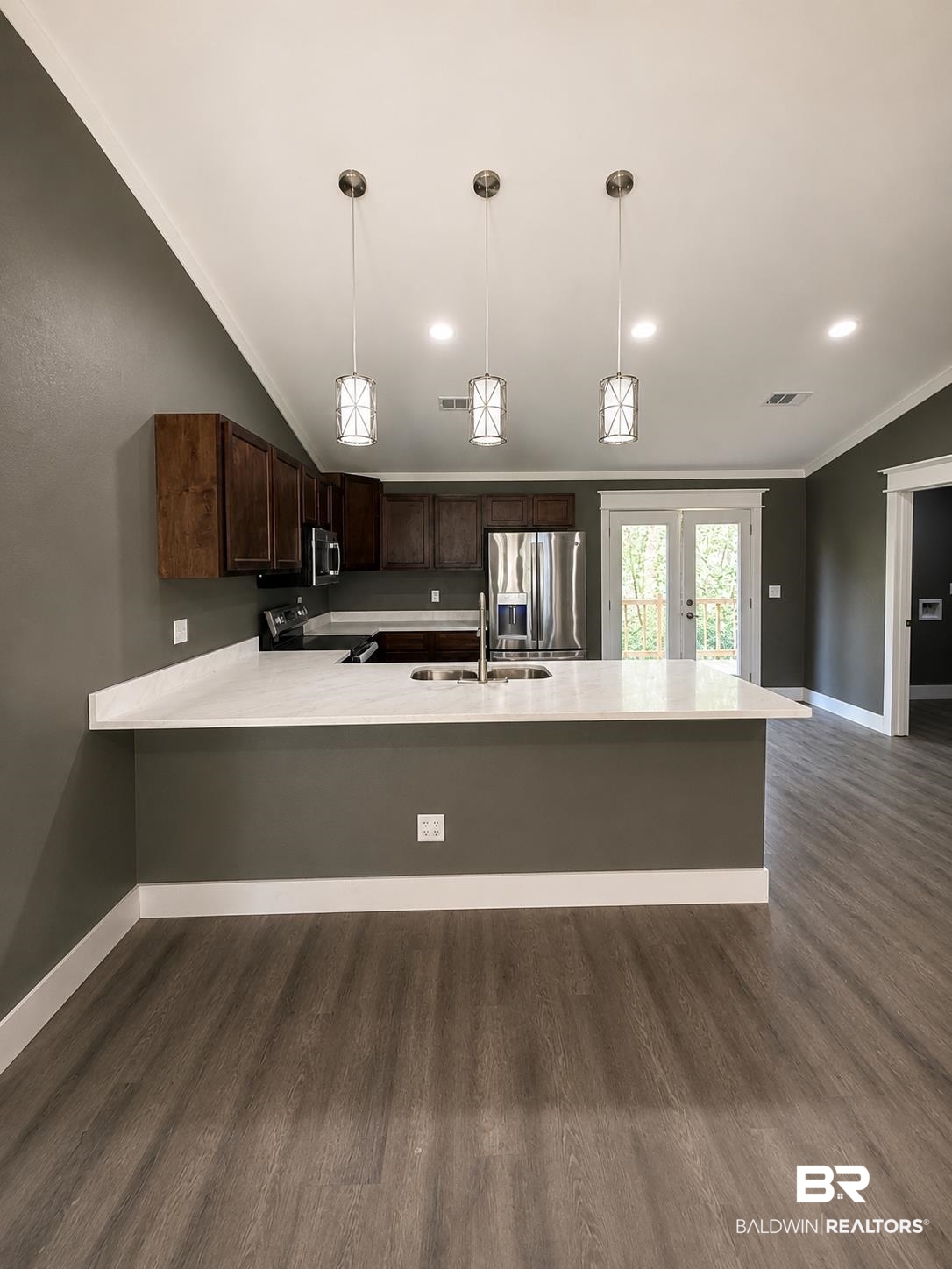 338 Ridgewood Drive Daphne, AL 36526 - Photo 2 of 5