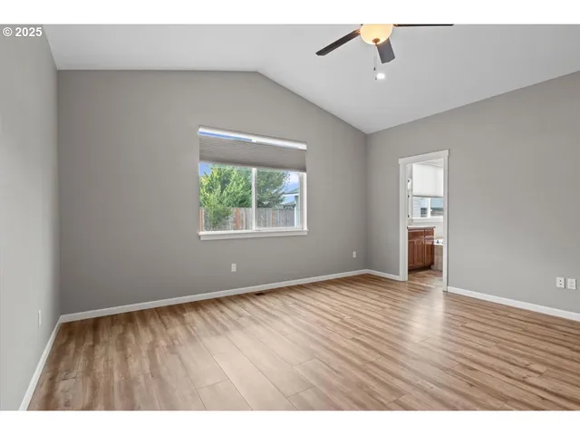 $598,000 | 6068 Northeast Tuscan Loop, Albany, OR 97321