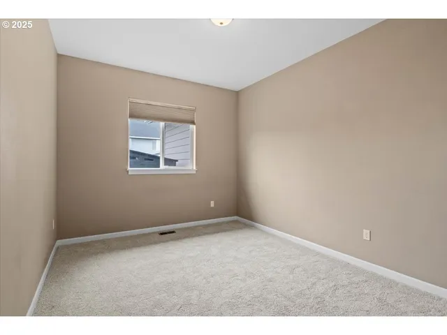 $598,000 | 6068 Northeast Tuscan Loop, Albany, OR 97321