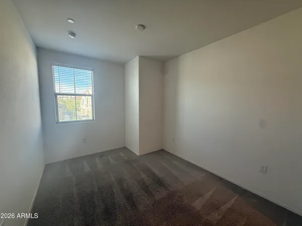 $2,295 | 1959 East Hampton Lane, Unit 104, Gilbert, AZ 85295