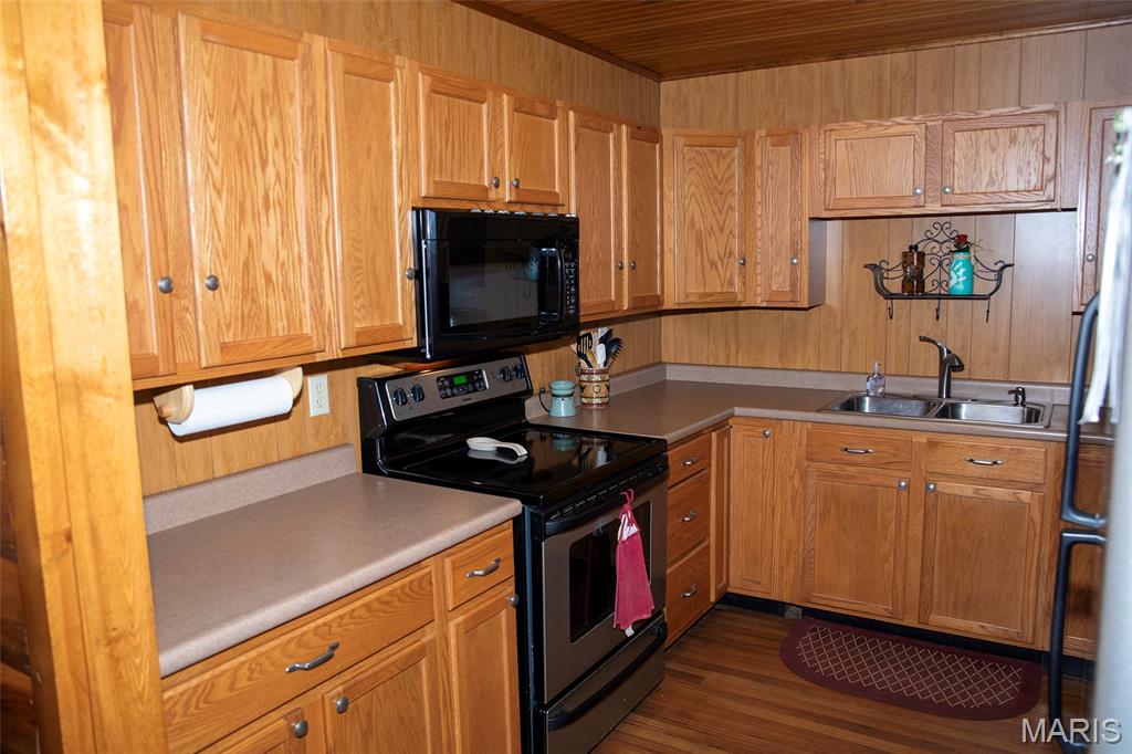 211 Henry Hicks Road Herod, IL 62947 - Photo 12 of 36