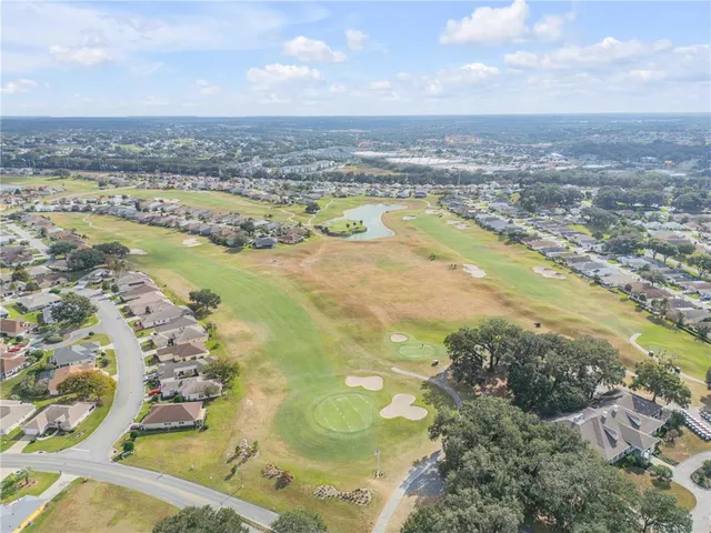 $340,000 | 17490 Southeast 110th Terrace, Summerfield, FL 34491