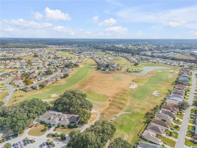 $340,000 | 17490 Southeast 110th Terrace, Summerfield, FL 34491