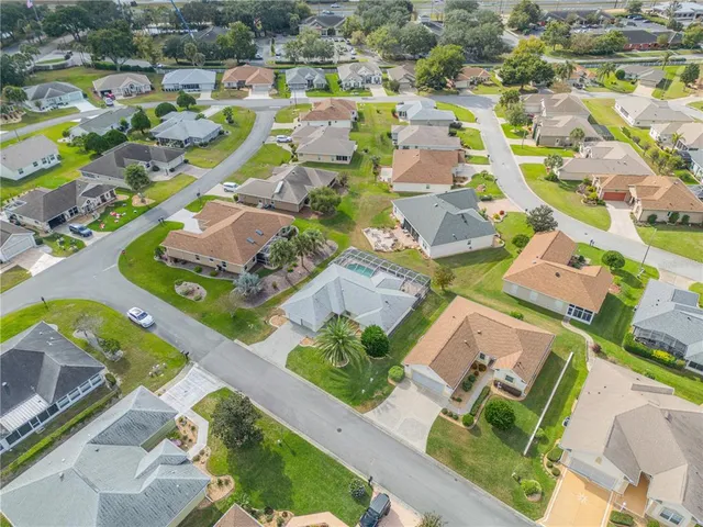 $340,000 | 17490 Southeast 110th Terrace, Summerfield, FL 34491