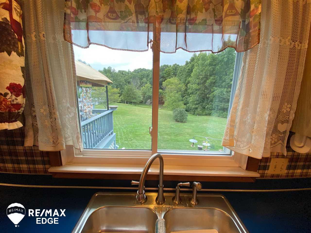 8087 North McKinley Road Flushing, MI 48433 - Photo 9 of 37
