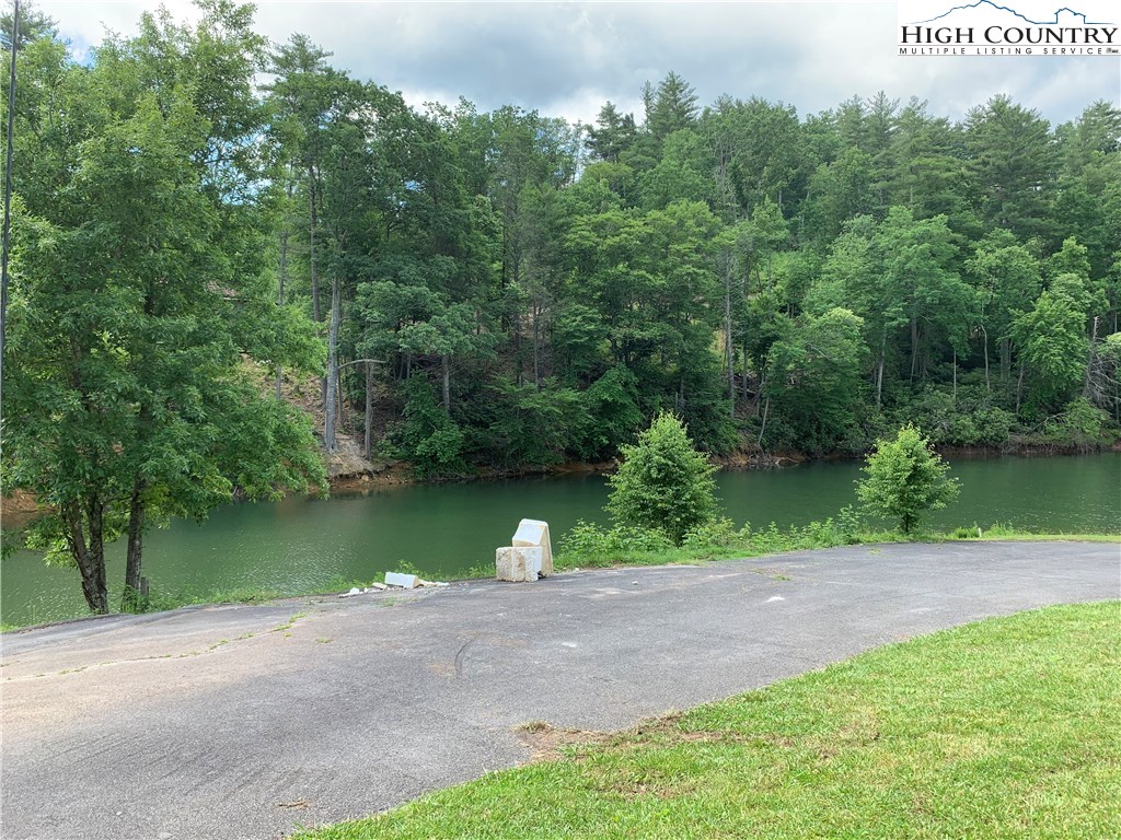 2558 Sink Valley Road Butler, TN 37640 - Photo 5 of 17 Gallery Image 5