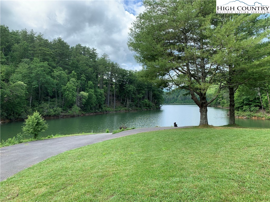 2558 Sink Valley Road Butler, TN 37640 - Photo 6 of 17 Gallery Image 6