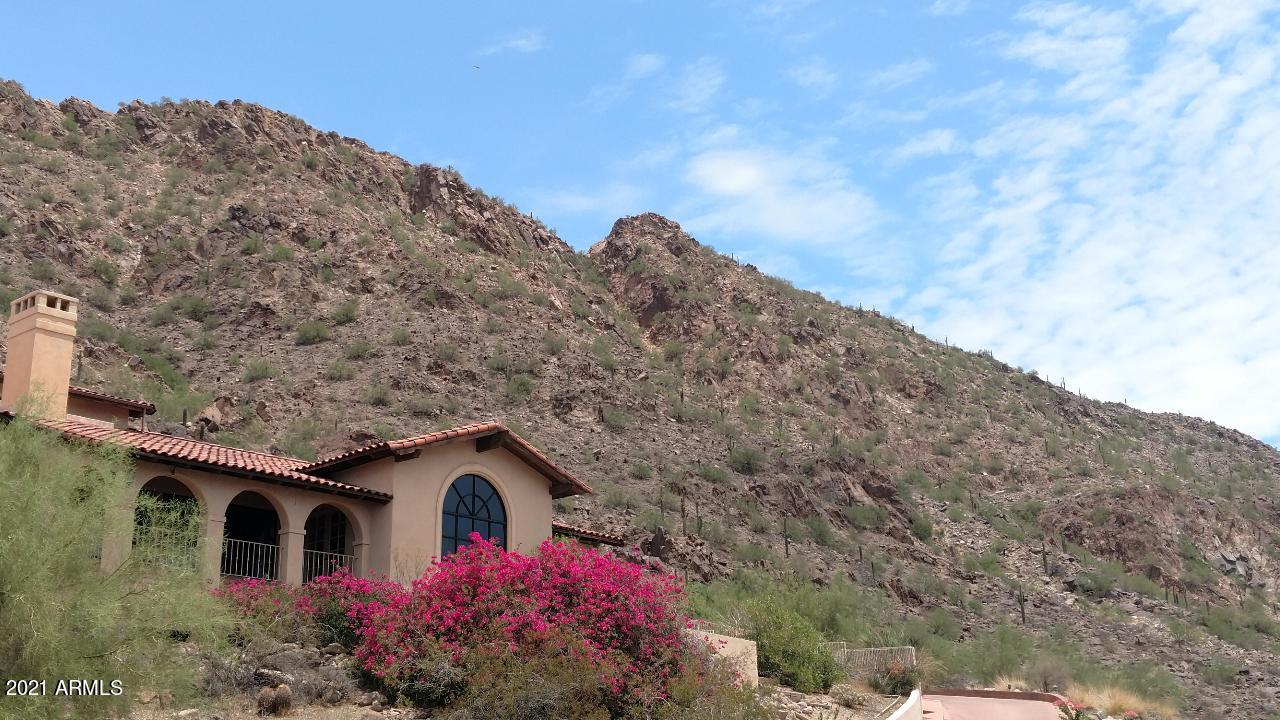 5654 East Wonderview Road Phoenix, AZ 85251 - Photo 3 of 18 Front of house