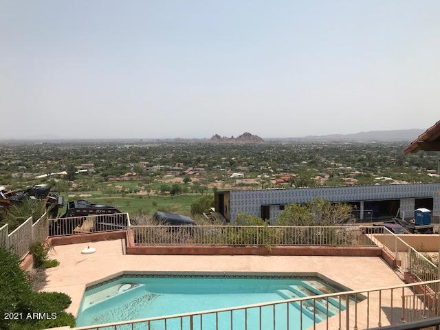 5654 East Wonderview Road Phoenix, AZ 85251 - Photo 6 of 18 Views looking south