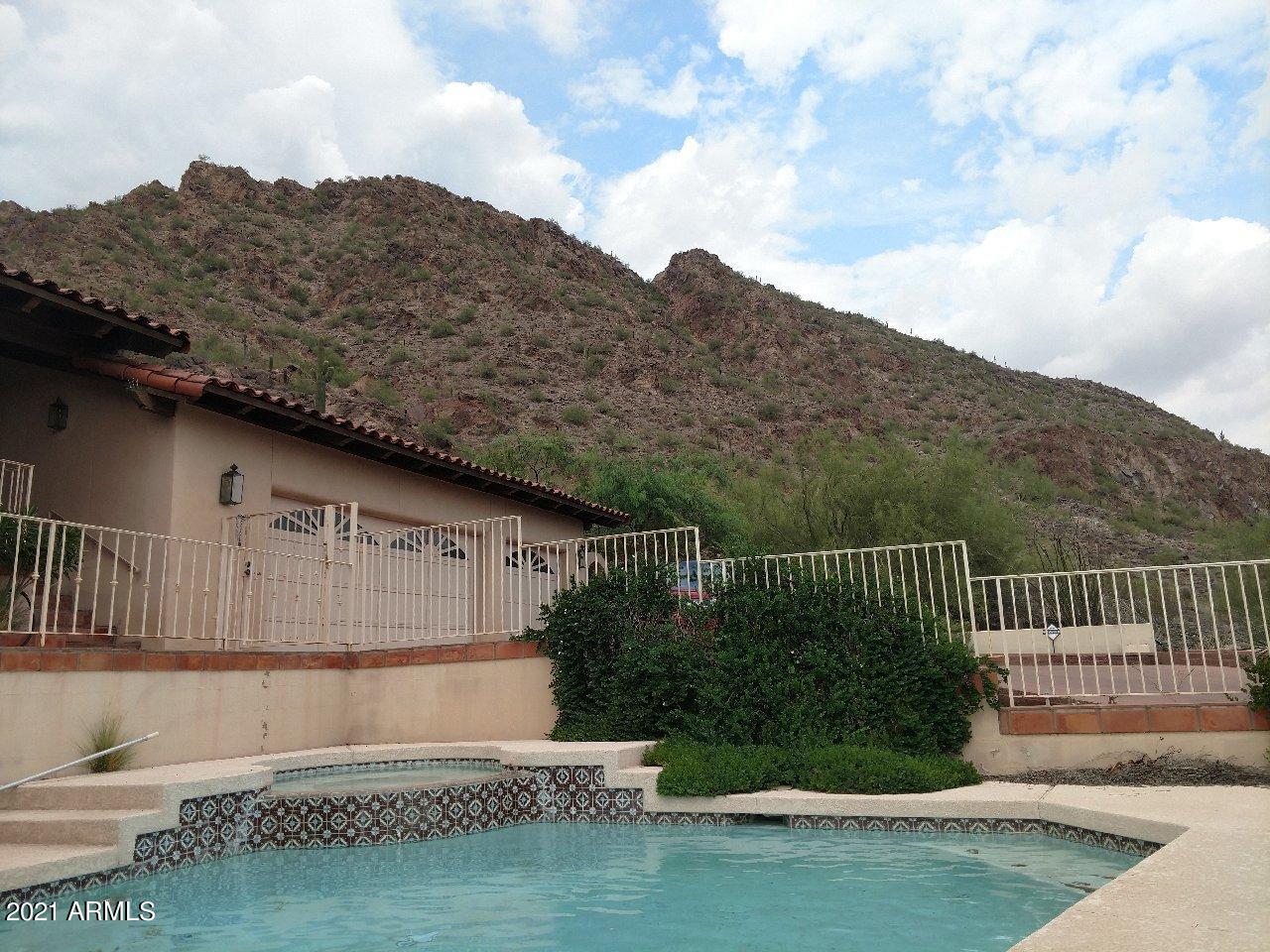 5654 East Wonderview Road Phoenix, AZ 85251 - Photo 8 of 18 Pool area
