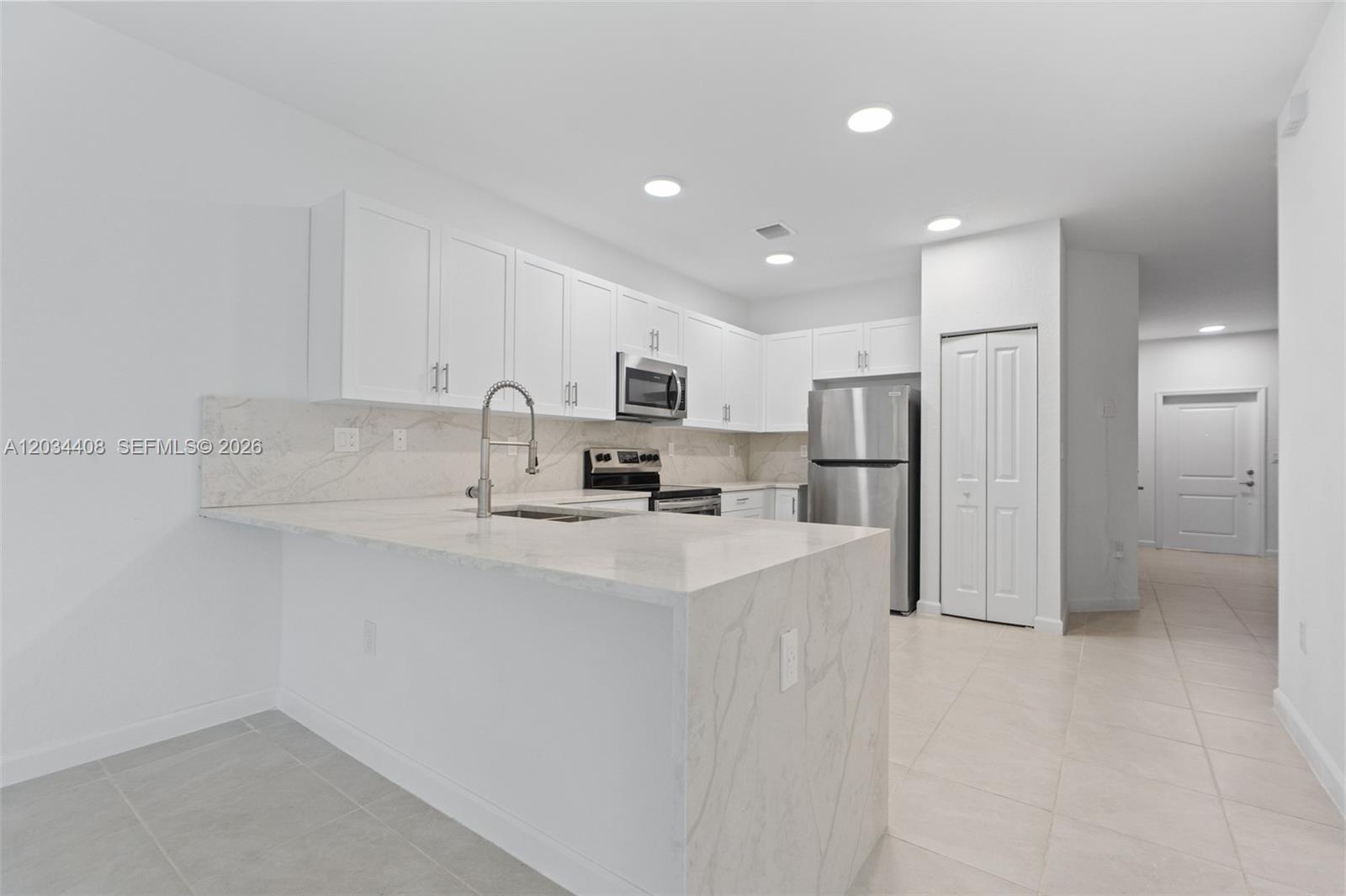 13386 Southwest 287th Street Homestead, FL 33033 - Photo 18 of 76