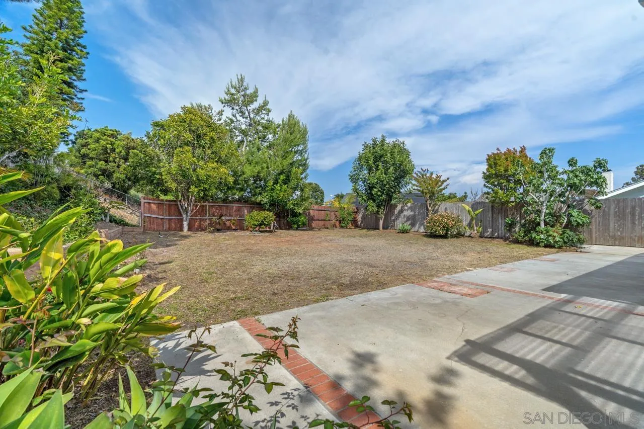 1706 Catalpa Road Carlsbad, CA 92011 - Photo 37 of 41 a view of a backyard