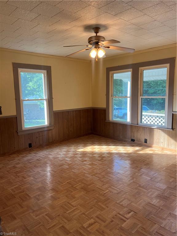4470 Burton Road Thomasville, NC 27360 - Photo 24 of 36