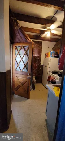 a close view of sink