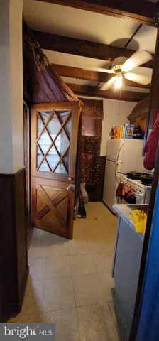 a close view of sink