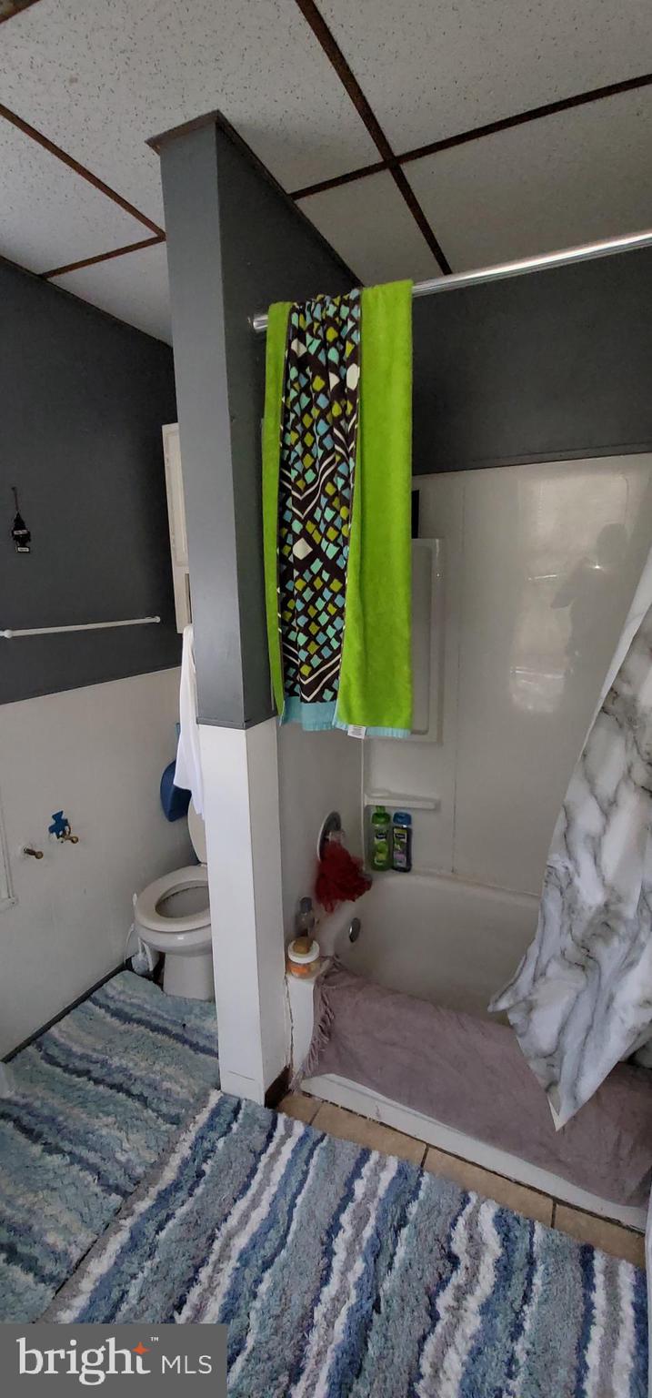 1357 North 10th Street Reading, PA 19604 - Photo 25 of 40 a bathroom with a sink and a mirror