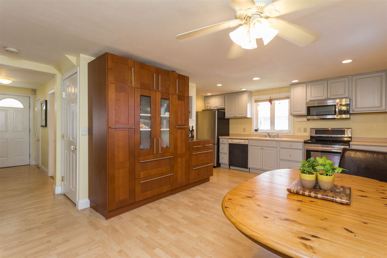 59 Riverside Avenue Sanford, ME 04073 - Photo 12 of 40 Gallery Image 12