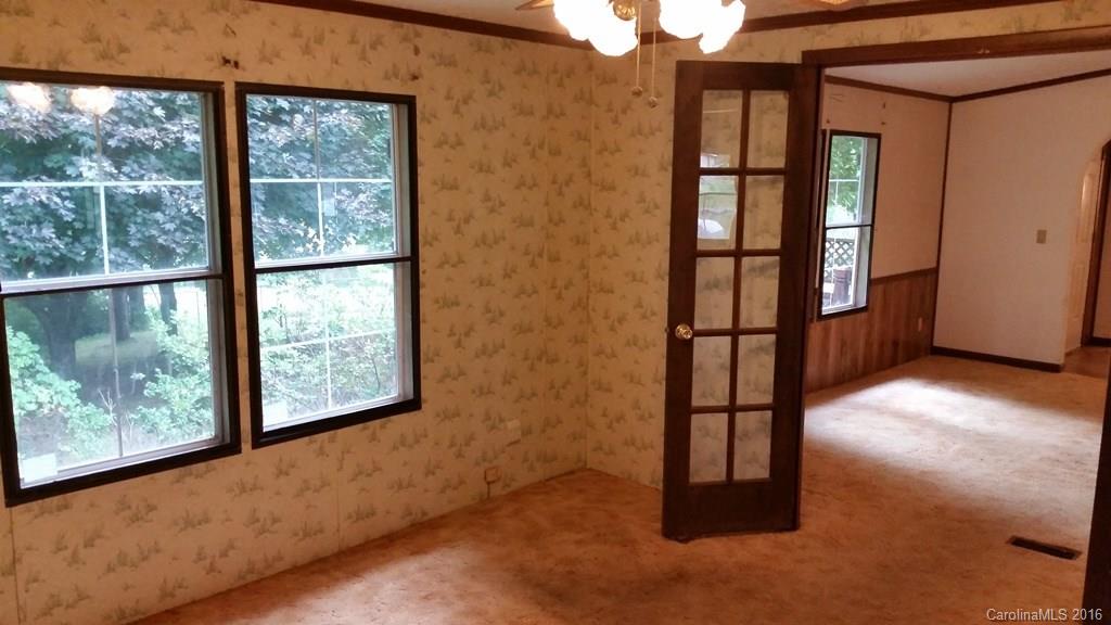 298 Warren Creek Road Candler, NC 28715 - Photo 6 of 9 Gallery Image 6