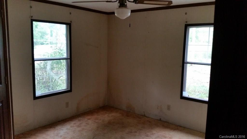 298 Warren Creek Road Candler, NC 28715 - Photo 8 of 9 Gallery Image 8