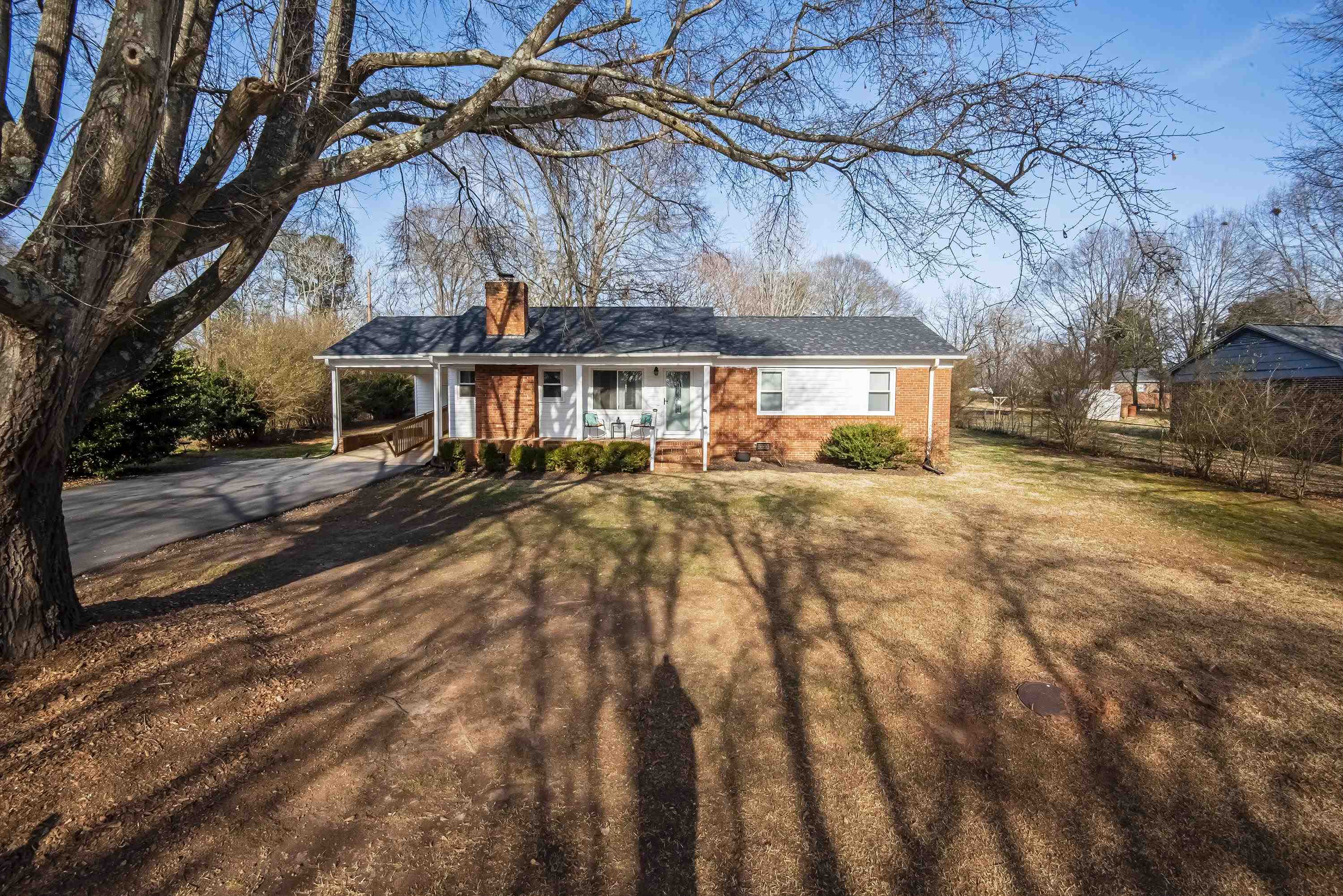 201 Highland Road Inman, SC 29349 - Photo 1 of 26
