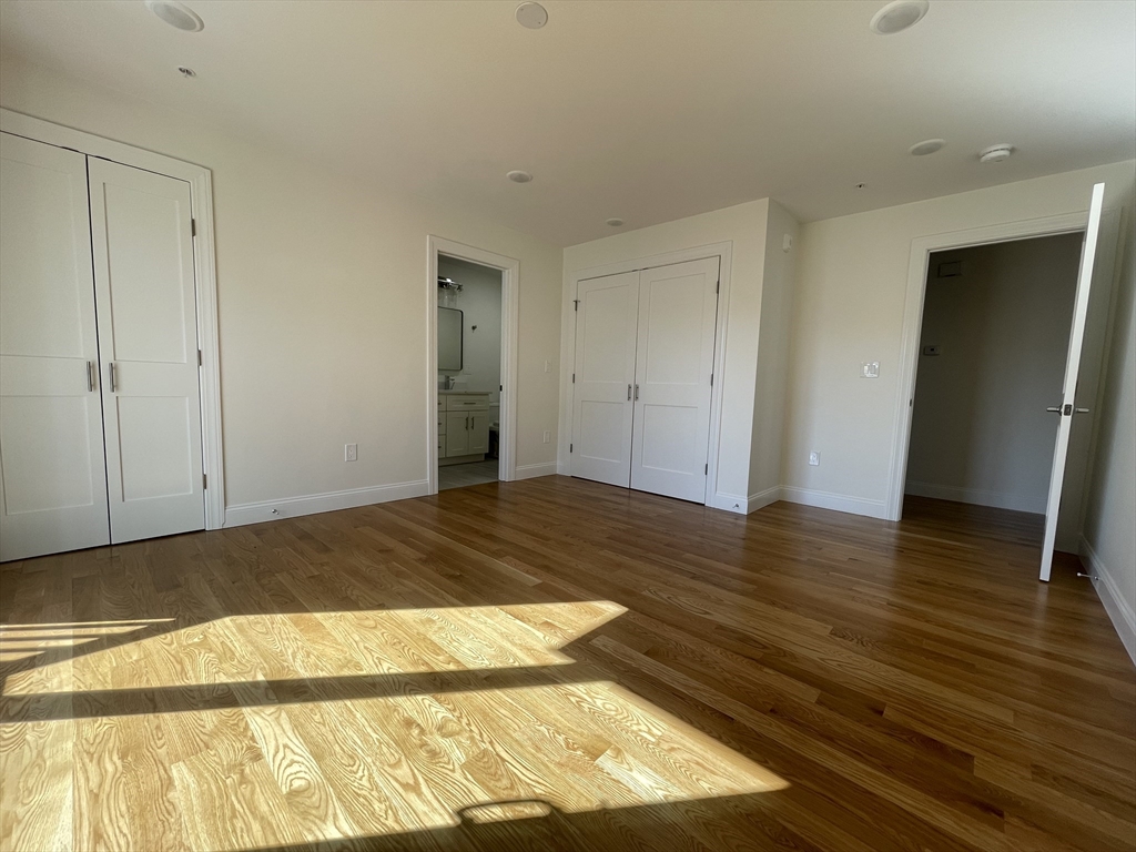 40 Everett Street, Unit 2 Everett, MA 02149 - Photo 16 of 33