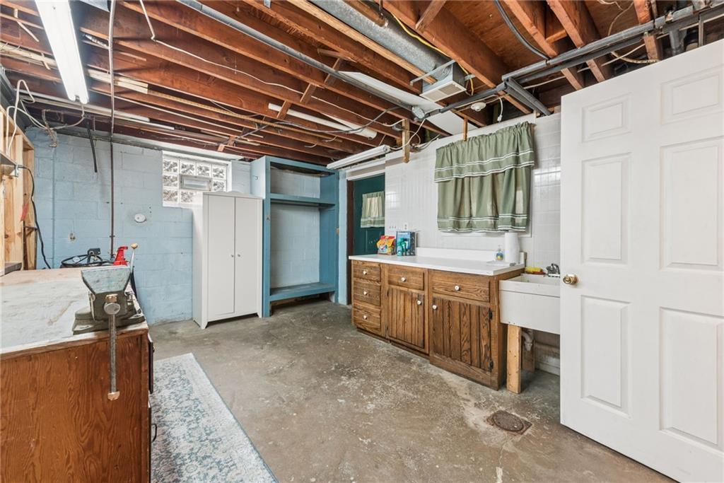 1824 Washington Road Apollo, PA 15613 - Photo 24 of 29 a view of a storage & utility room