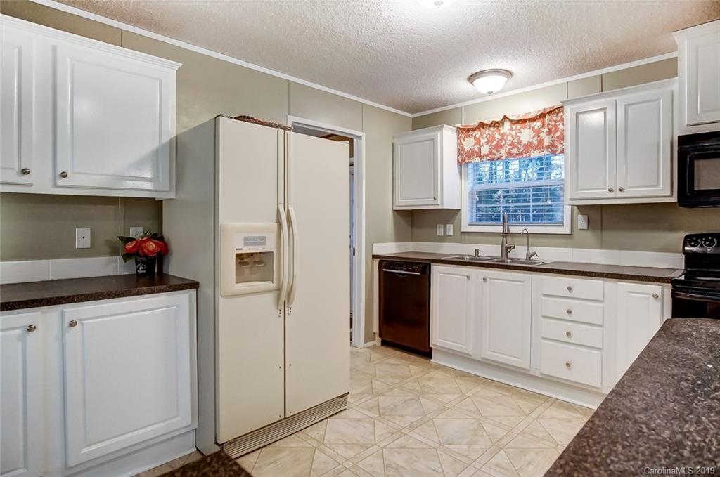 8725 Henry Harris Road Indian Land, SC 29707 - Photo 16 of 41 Gallery Image 16