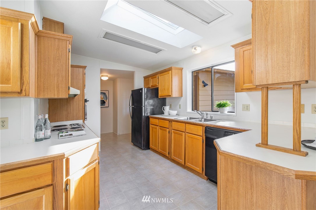 24130 8th Place West Bothell, WA 98021 - Photo 15 of 38