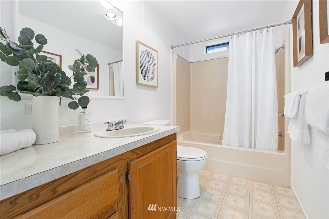 24130 8th Place West Bothell, WA 98021 - Photo 23 of 38