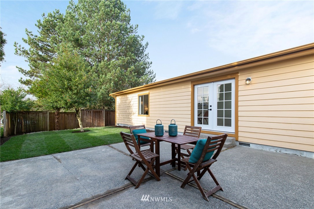 24130 8th Place West Bothell, WA 98021 - Photo 27 of 38