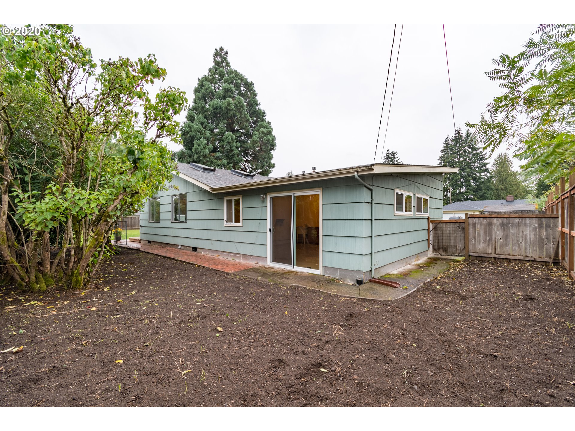 2525 Manor Drive Springfield, OR 97477 - Photo 31 of 32