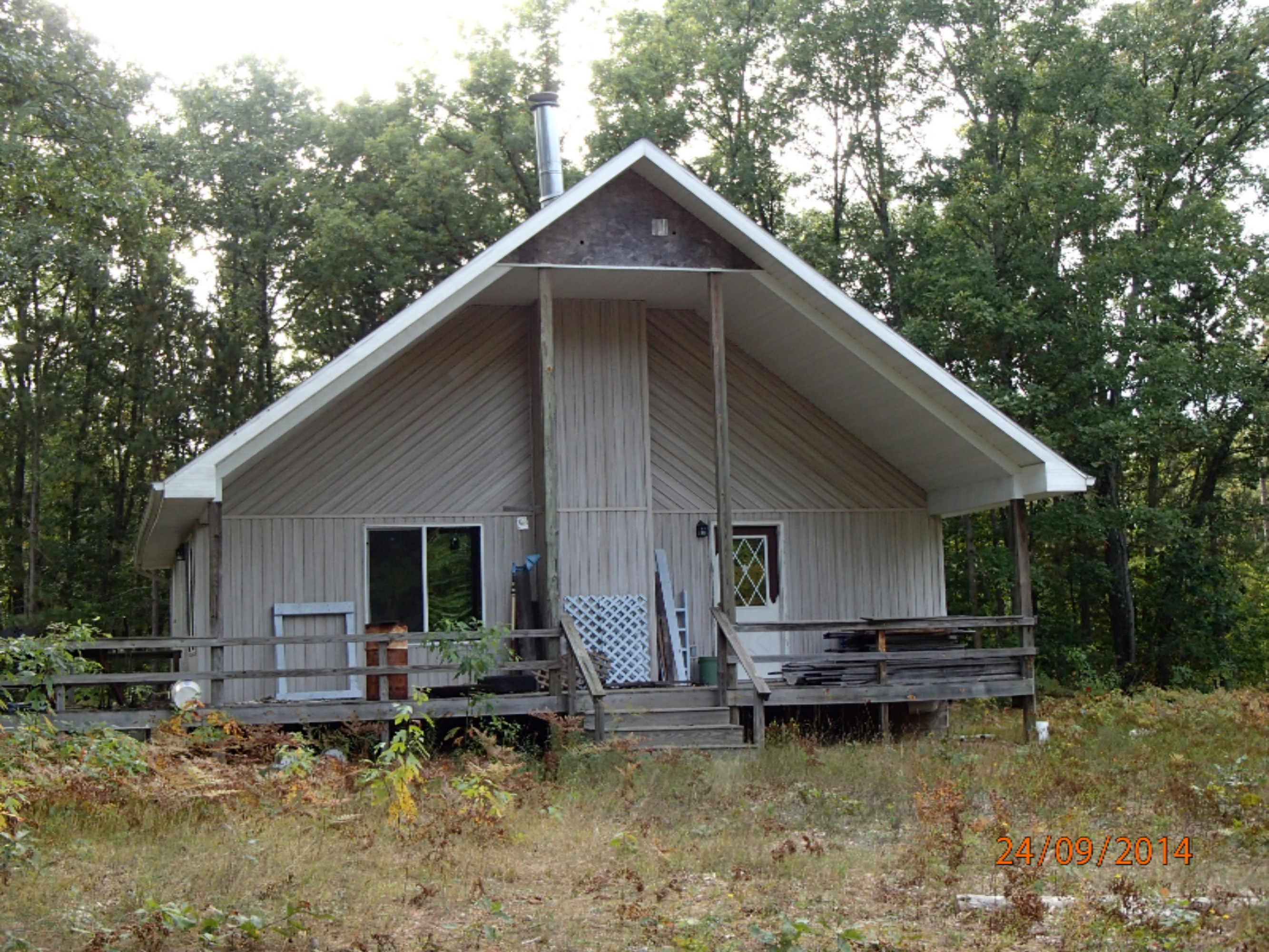 8 West McKinley Road Rothbury, MI 49452 - Photo 2 of 4 0 McKinley 001