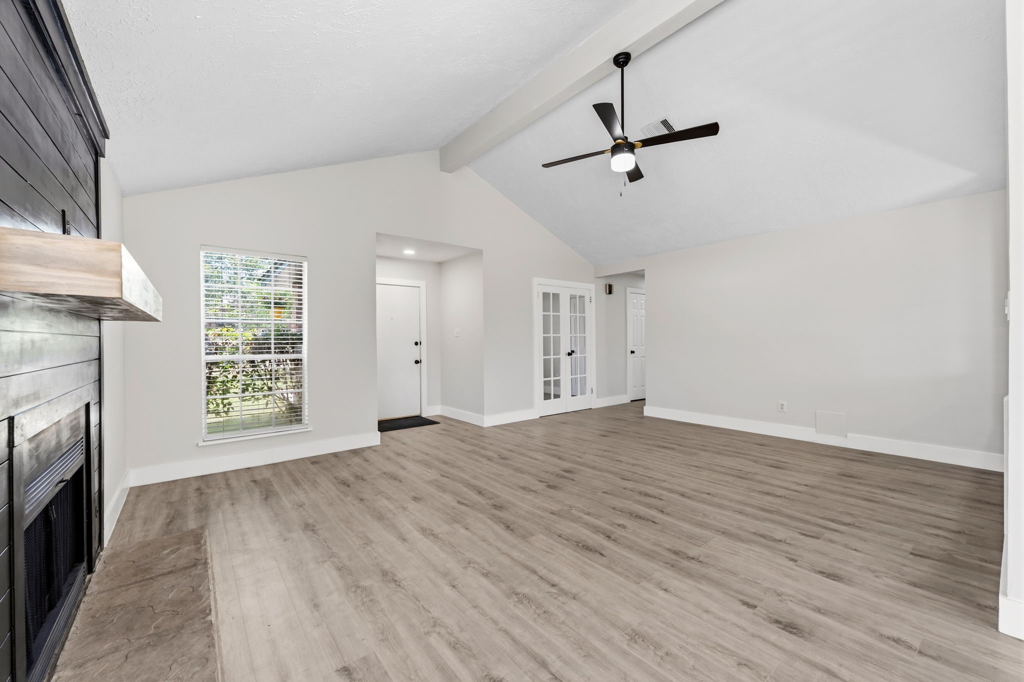 3535 Nutwood Lane Spring, TX 77389 - Photo 6 of 32