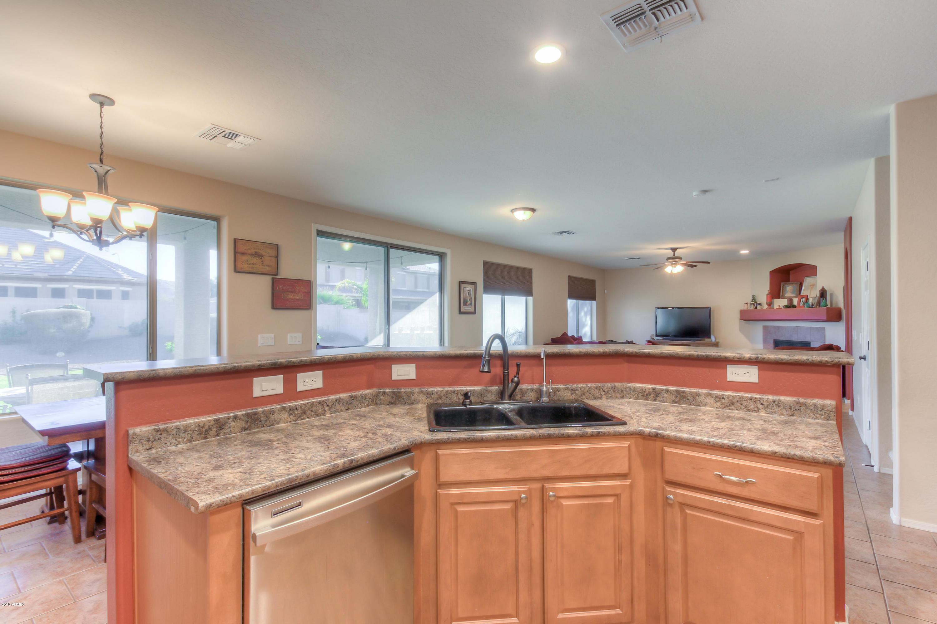 4411 West Summerside Road Laveen, AZ 85339 - Photo 7 of 41 Kitchen (2)-FULL