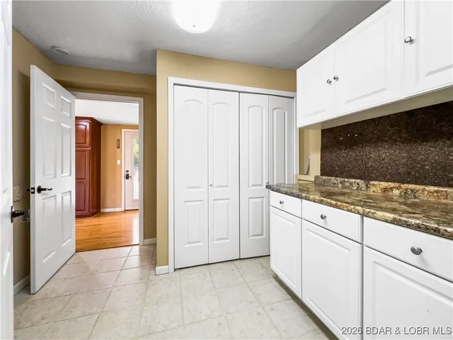 $480,000 | 1268 Thousand Acres Road, Montreal, MO 65591