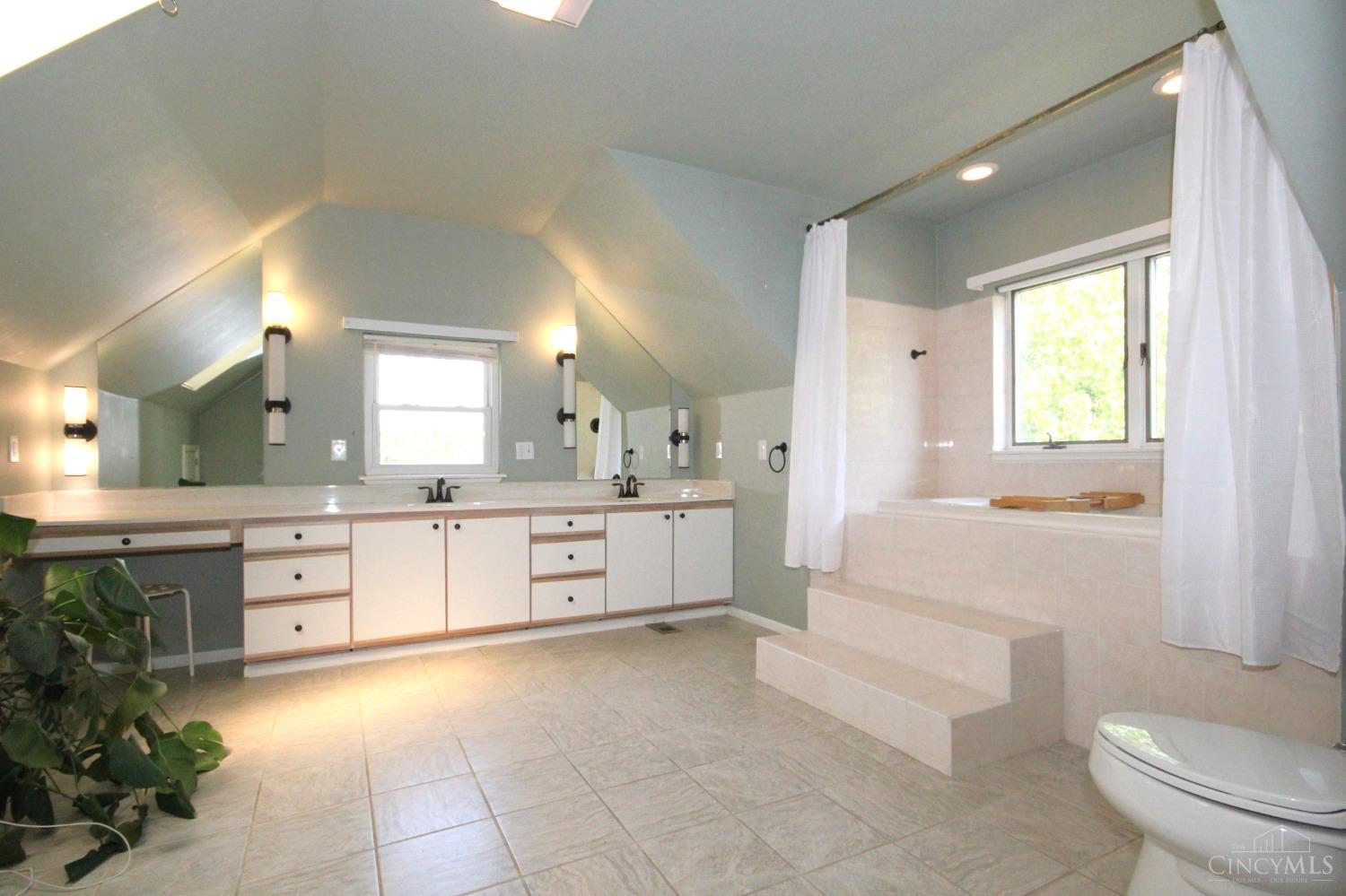 970 Gardner Road Kettering, OH 45429 - Photo 19 of 42 Gallery Image 19