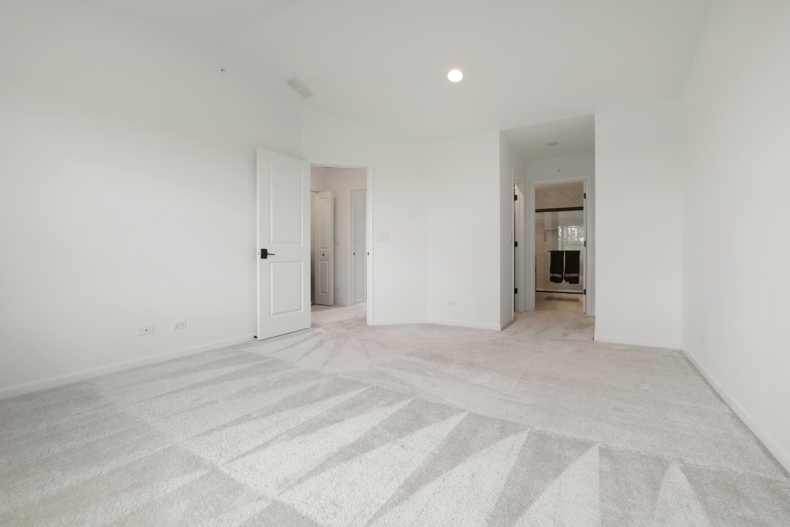 316 Timberleaf Circle Roselle, IL 60172 - Photo 23 of 37 a view of an empty room