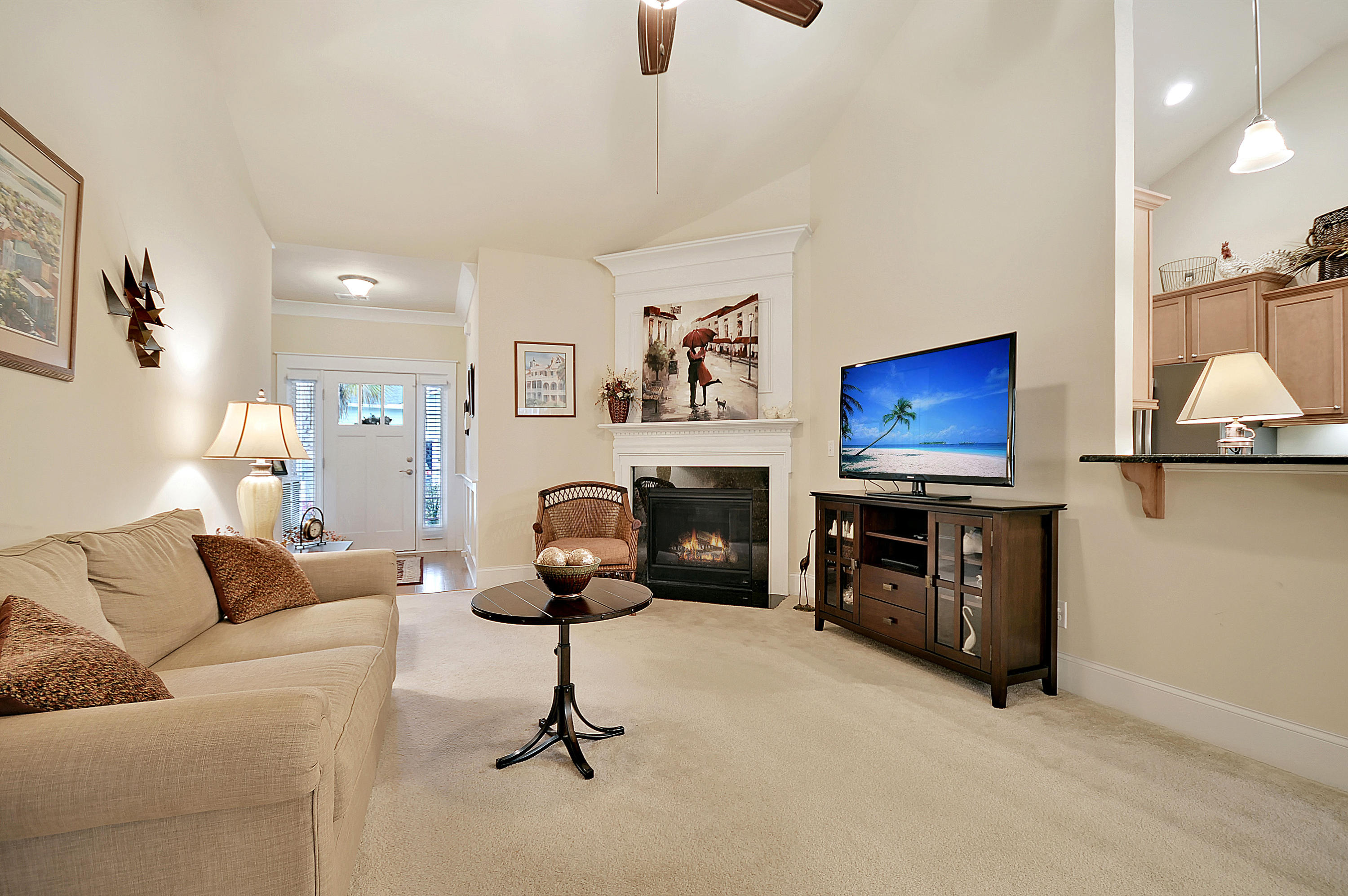 138 Phoebe Road Summerville, SC 29483 - Photo 11 of 27 DSC_0084_DSC_0086 copy
