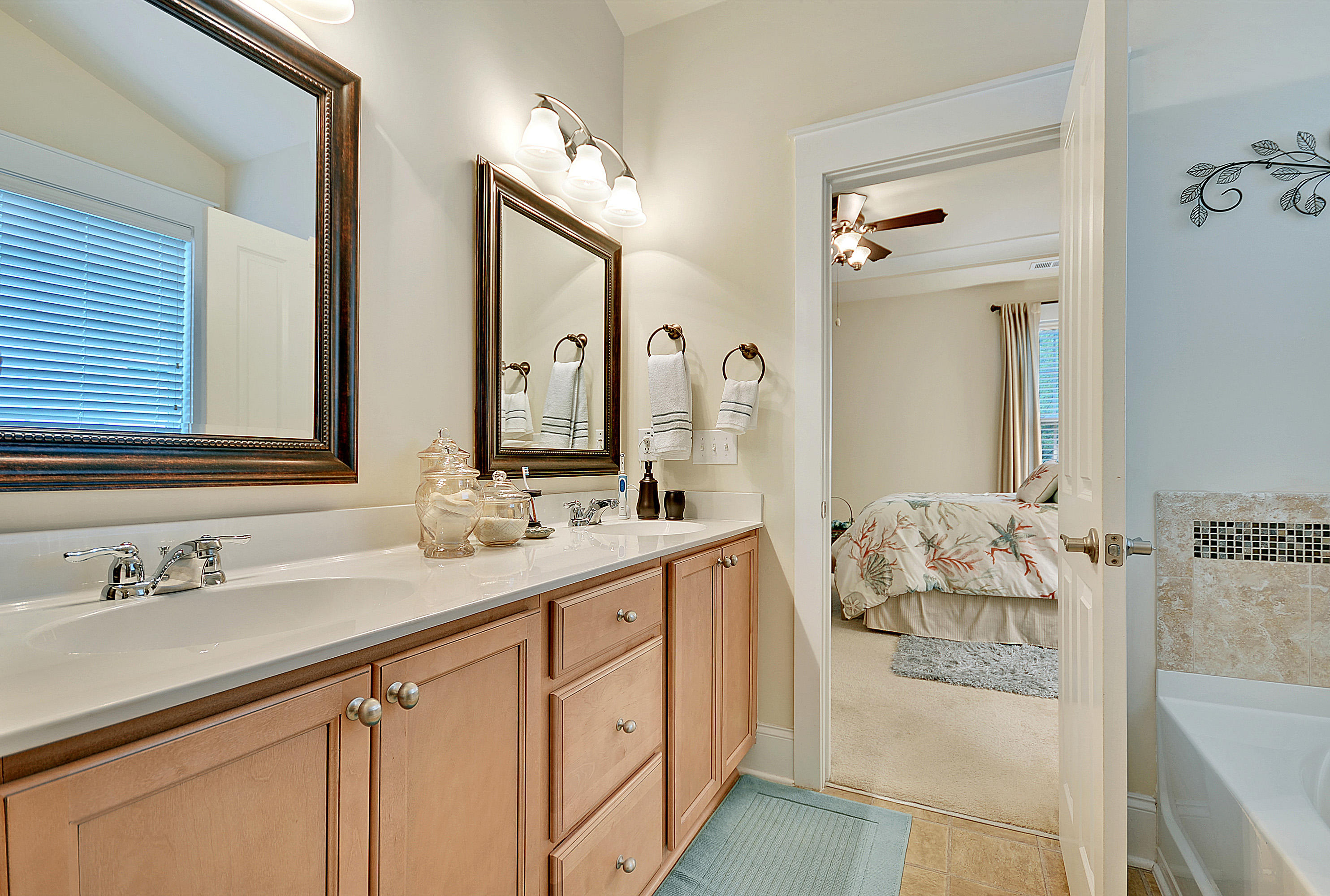 138 Phoebe Road Summerville, SC 29483 - Photo 19 of 27 DSC_0058_DSC_0064 copy