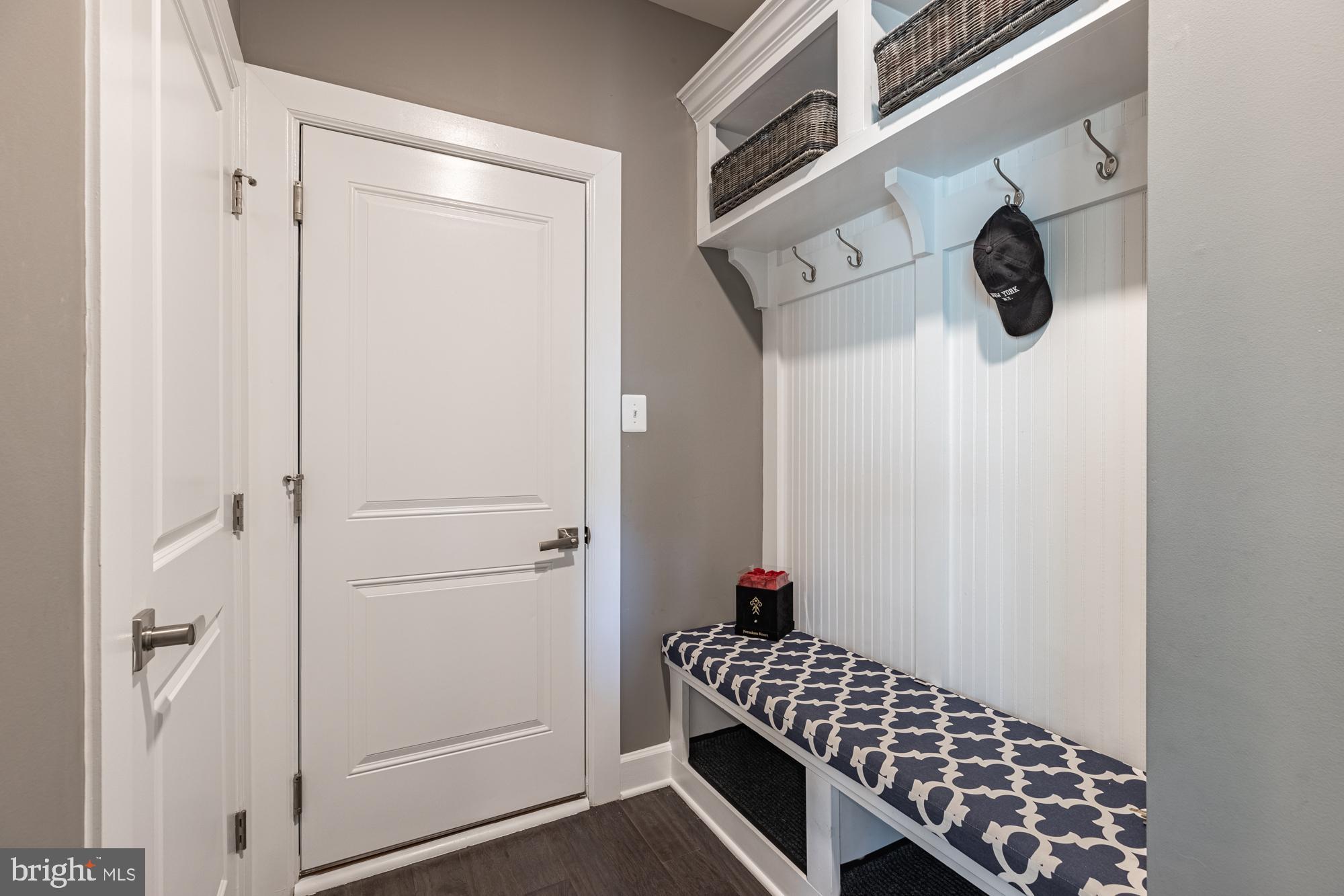 23597 Amesfield Place Aldie, VA 20105 - Photo 19 of 78 Mudroom built-ins offer organization for everyone