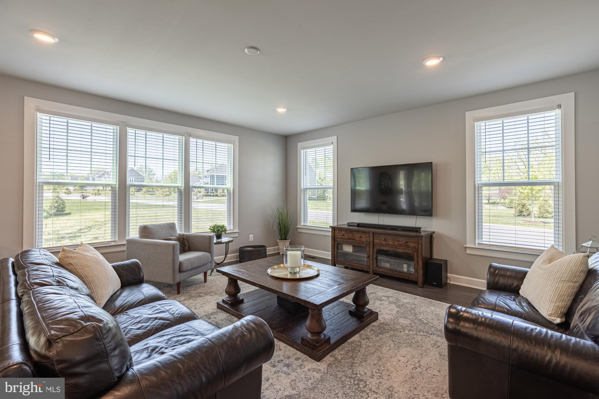 23597 Amesfield Place Aldie, VA 20105 - Photo 21 of 78 Great views out the wall of windows