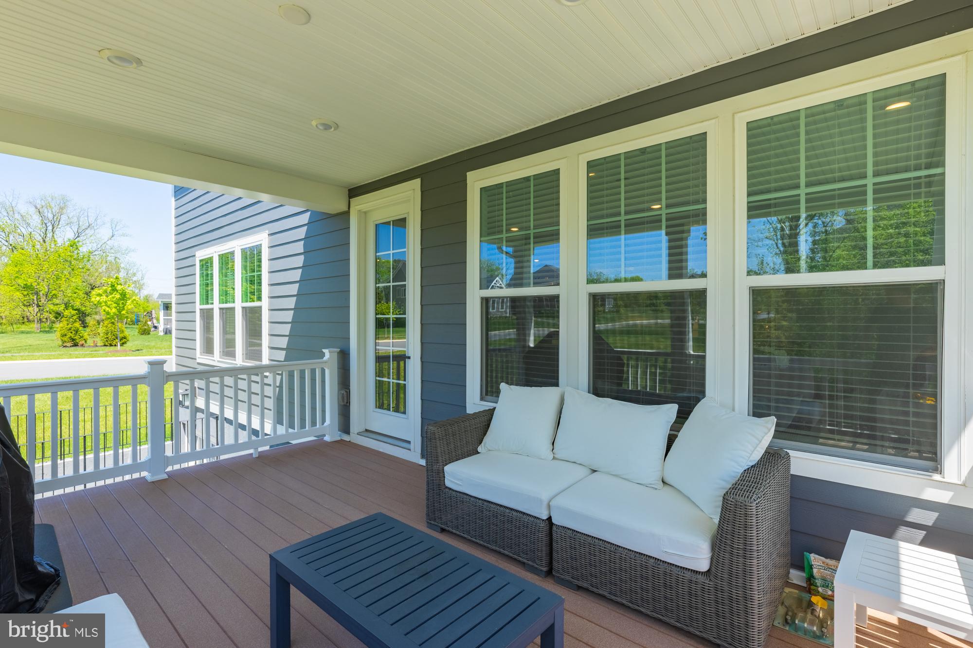 23597 Amesfield Place Aldie, VA 20105 - Photo 27 of 78 Enjoy your favorite beverage after a long day