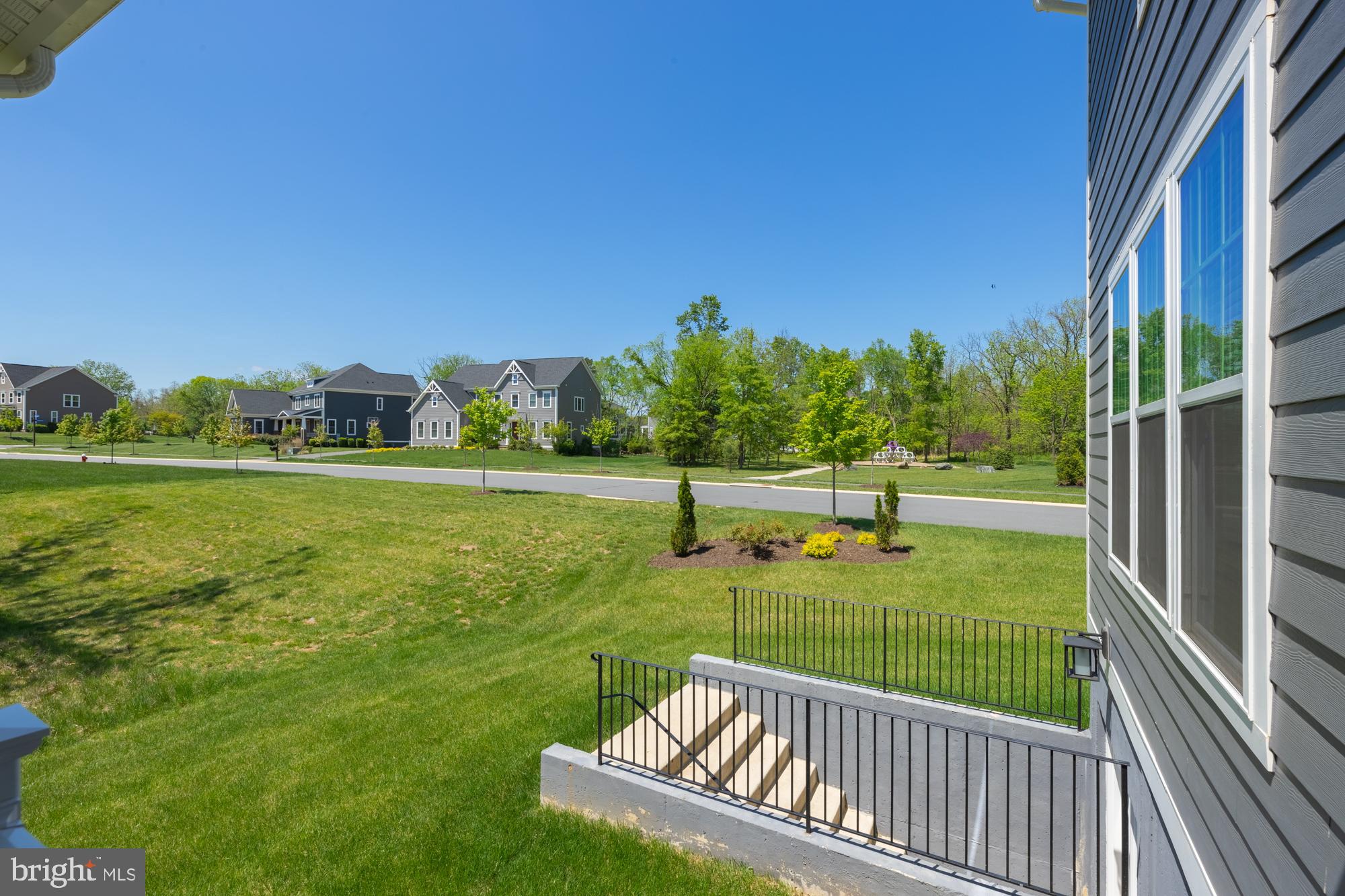 23597 Amesfield Place Aldie, VA 20105 - Photo 28 of 78 So much open space!